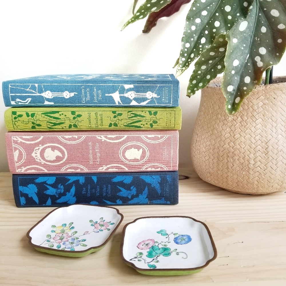 Vintage Floral Metal Trinket Jewelry Trays